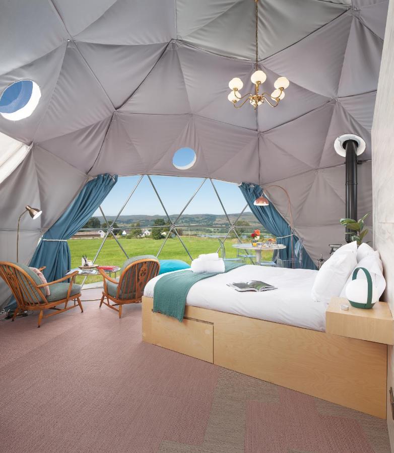 The Dome At Mid Auchengowan Luxury tent Lochwinnoch